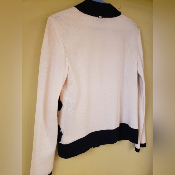 St. John Knit sweater. Cream with VERY dark navy blue details. Small & petite. - Picture 3 of 7